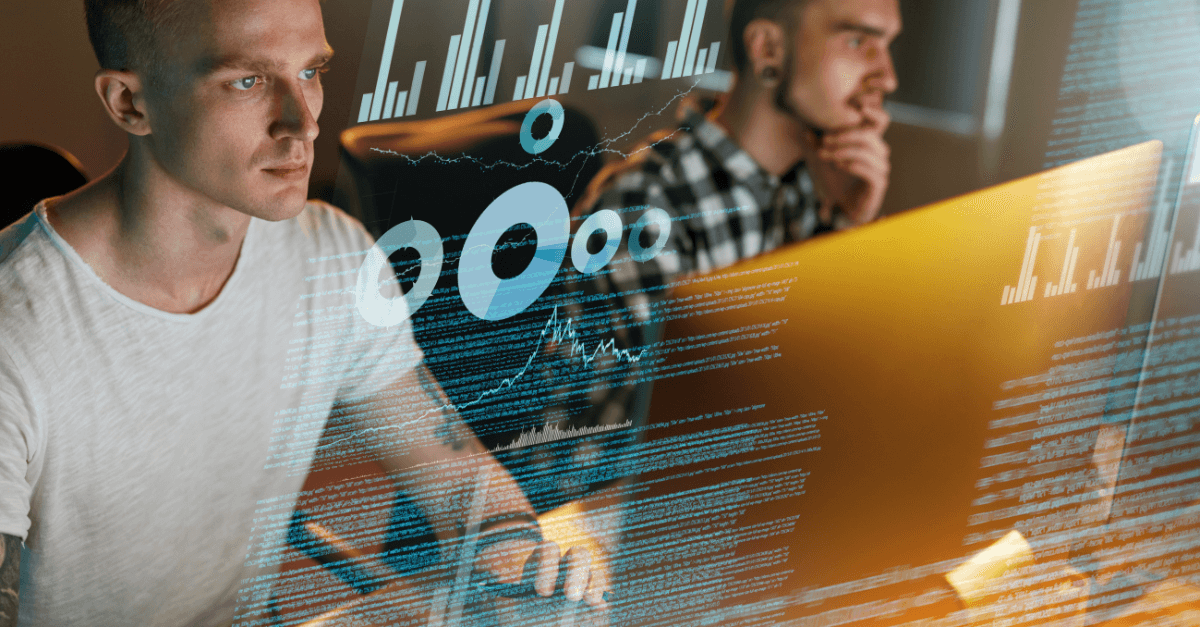 Profesionales IT trabajando en proyectos tecnológicos con salarios competitivos en España 2025-2026